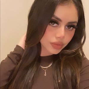 Meet your Posher, Brigitte